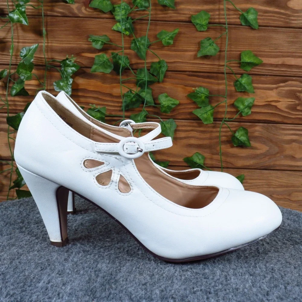 Chase + Chloe Kimmy-21 Women Mary Jane Pumps Size 8.5 Dress Wedding White Shoes